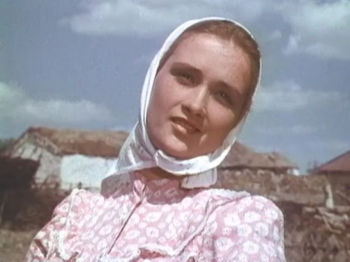 Зинаида Кириенко в роли Натальи Мелеховой в кадре из фильма «Тихий Дон» (1957-1958)