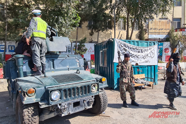 Талибы направят к границе с Таджикистаном и Узбекистаном 10 тысяч боевиков