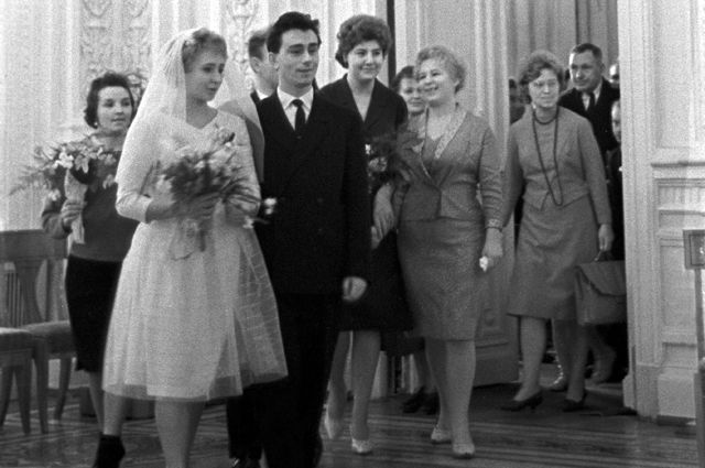 Церемония бракосочетания в СССР.