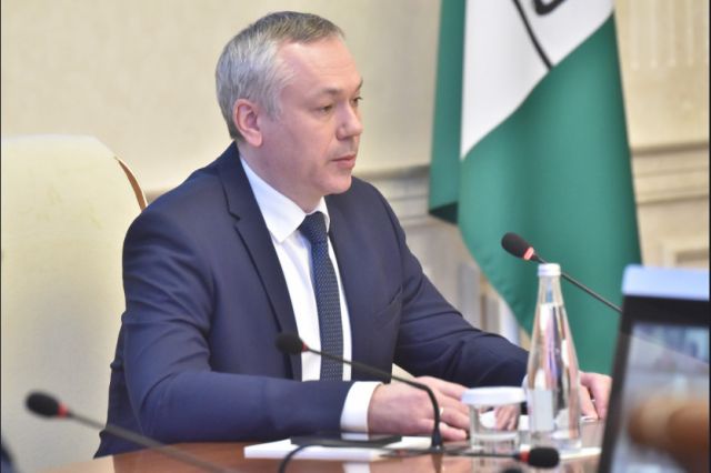 По словам Травникова, в первую волну коронавируса были максимально жесткие меры. 