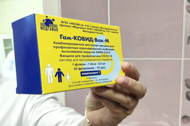 Почти 300 детей и подростков привиты от коронавируса в Псковской области