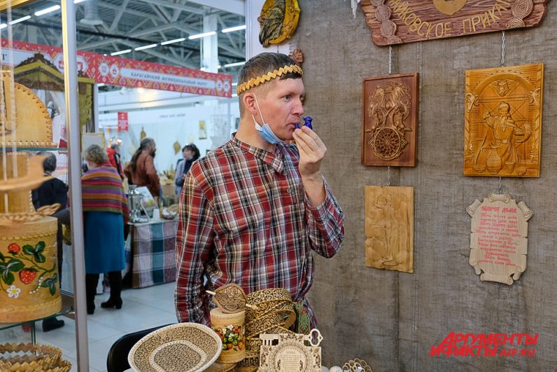 Международная ярмарка народных промыслов в Перми.