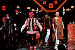 Группа Kalush Orchestra может представить Украину на Евровидении-2022.