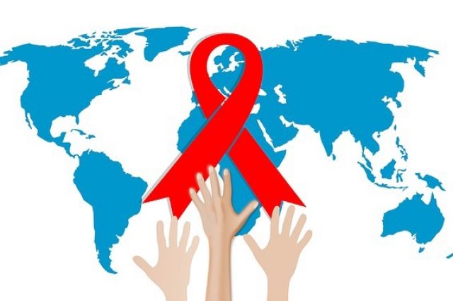Педиатр оренбургского СПИД центра рассказала о лечении и наблюдении детей с ВИЧ инфекцией. 