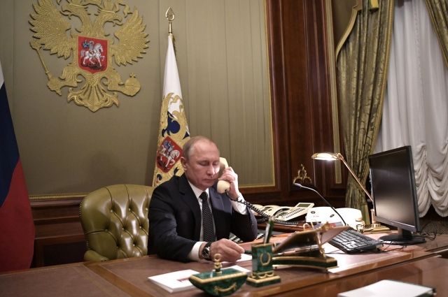 Путин сообщил Шольцу и Макрону о намерении признать ДНР и ЛНР