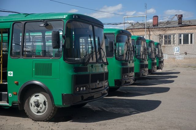 Одно из требований к новым автобусам - зеленый цвет.