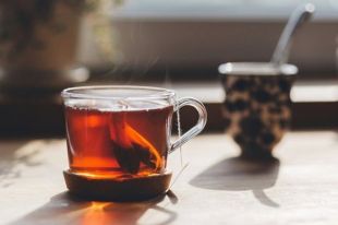 Ученые рассказали, чем опасно употребление черного чая