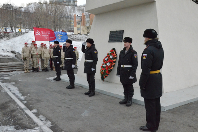 На Камчатке в День защитника Отечества почтили память павших воинов (фото)