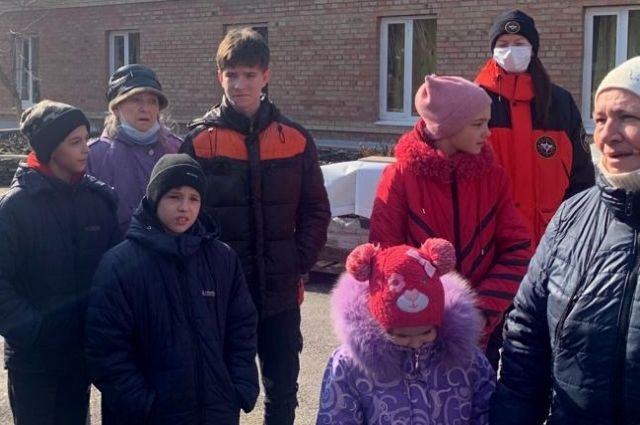 На Дону в детский лагерь отправили около 250 детей из ДНР