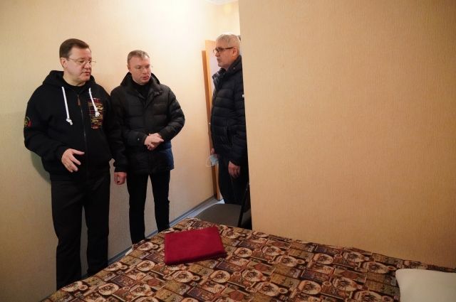 Губернатор проверил пункты временного размещения беженцев из ДНР и ЛНР