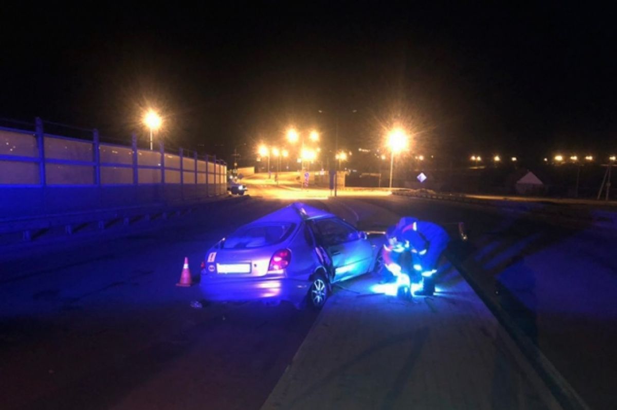 В Белгороде юный водитель наехал на опору ЛЭП - двое пострадавших | АиФ  Белгород