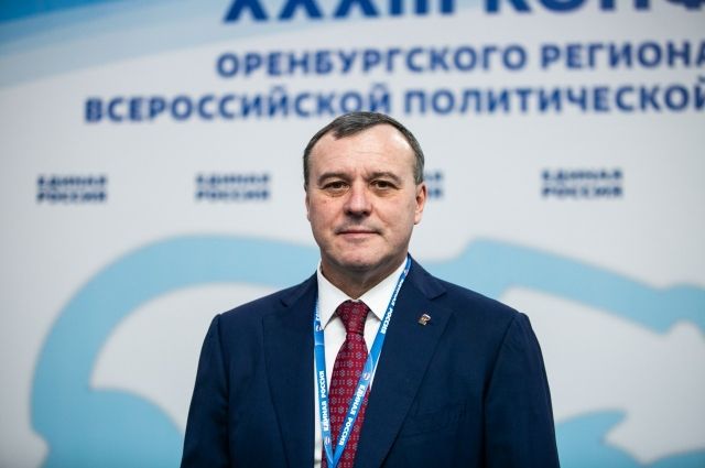 Олег Димов получил большинство голосов на выборах Секретаря партии. 