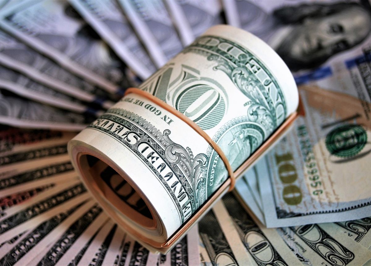 Курс доллара: где выгодно купить валюту? | ФИНАНСЫ | ЭКОНОМИКА | АиФ Пермь