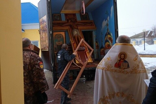 Автомобильный крестный ход «Святая Русь» возвращается в храмы Волгограда