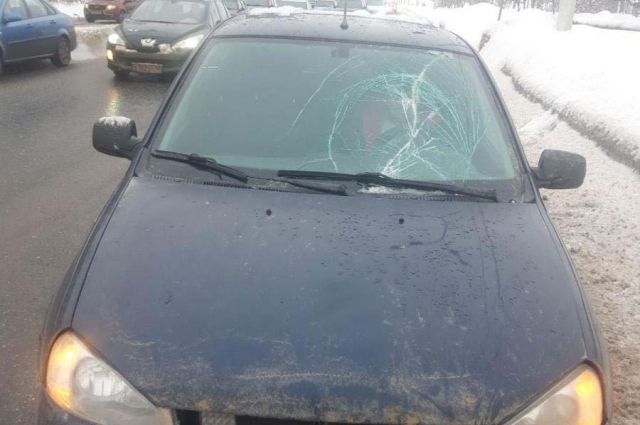 Молодой водитель сбил 47-летнюю женщину в Ижевске