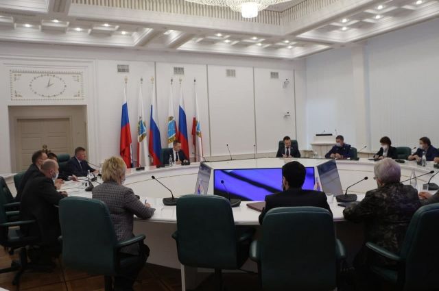 Бусаргин заявил о росте цен на импортные товары в Саратовской области