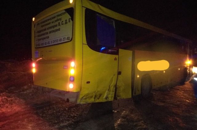 Два человека пострадали в ДТП с автобусом на трассе «Ижевск - Сарапул»