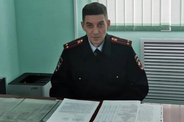 Главный госавтоинспектор Коми Андрей Перловас представил личному составу нового руководителя.