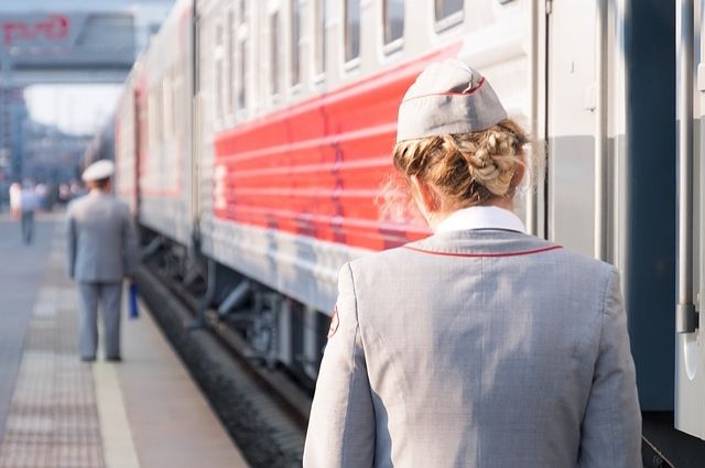 РЖД предоставили более тысячи дополнительных мест в поездах с юга России