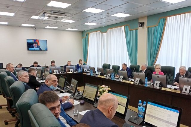 Заседание Сахалинской областной Думы.