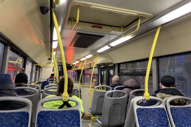 В Ярославле водитель автобуса отказался выпускать пассажиров из салона