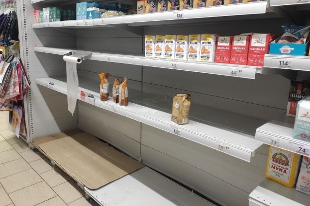 Жители Коми раскупают за несколько часов объем сахара, который раньше хватало на 20 дней.