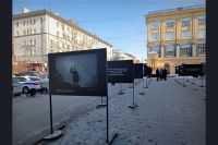 В регионе открылась уличная фотовыставка «#СвоихНеБросаем. Украина. Факты»