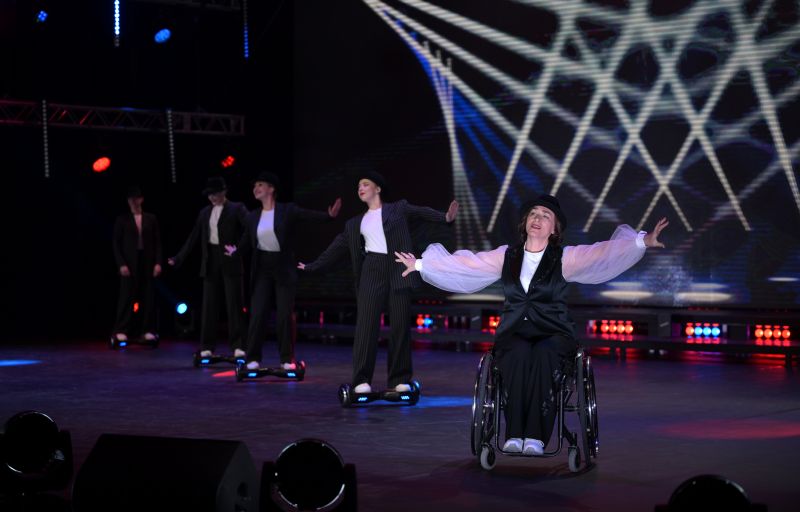 Церемония открытия зимних Игр паралимпийцев «Мы вместе. Спорт» в ледовом дворце «Югра Мега Спорт»