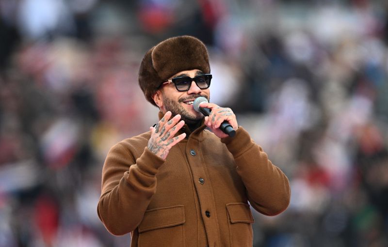 Рэп-исполнитель Тимати (Тимур Юнусов) выступает на митинге-концерте в «Лужниках», посвящённом воссоединению Крыма с Россией