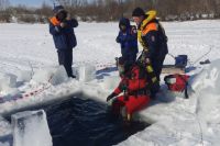 Спасатели, водолазы, волонтеры делают все возможное, чтобы найти мальчика