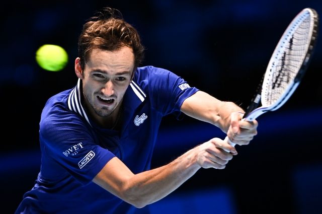 Теннисист Медведев опустился на вторую строчку в рейтинге ATP