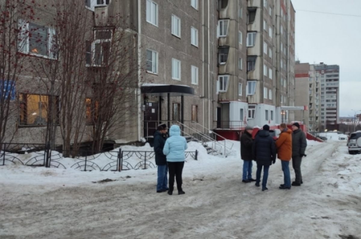 В Мурманске долгострой представляет опасность для жителей окрестных домов |  АиФ Мурманск