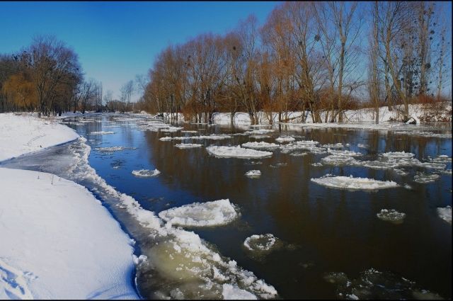 В Департаменте ПБ и ГЗ назвали сроки вскрытия рек Оренбуржья ото льда.
