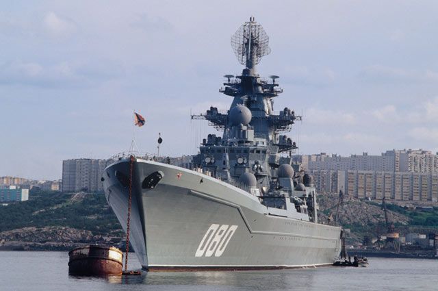 Тяжёлый атомный ракетный крейсер «Адмирал Нахимов» на базе Северного флота РФ.