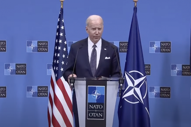 Байден назвал статью о коллективной обороне НАТО священным обязательством