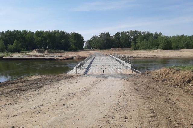 В Соль-Илецке демонтируют понтонный мост через Илек