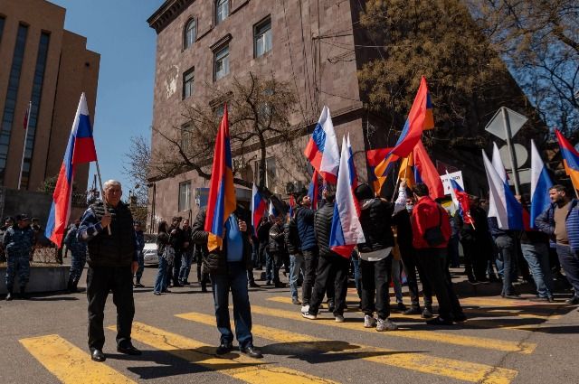 Акция в поддержку России в Армении