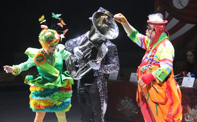 Новое шоу Гии Эрадзе «Пять континентов» в Иркутском цирке.
