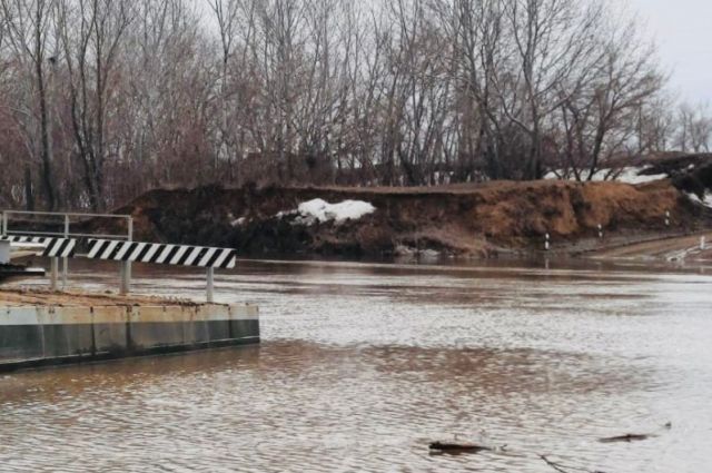 Где в Оренбургской области ограничено движение из-за паводка?