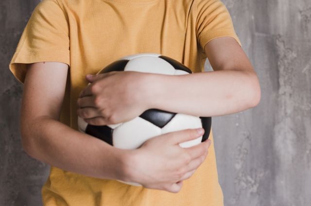 В Оренбурге успешно завершились поиски шестилетнего мальчика с мячом.