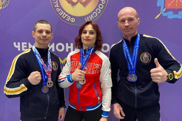 До медалей добрались все нижегородцы. На фото (слева направо): Артём Кудряшов, Екатерина Афонина, Максим Зиновьев.