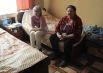 Женщины в одном из номеров гостевого дома «Семейный очаг» в городе Рассказово Тамбовской области, ставшего пунктом временного размещения для беженцев из Мариуполя