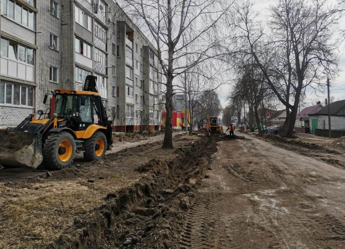 Капитального ремонта улицы. Брянск Бежицкий район. Капитальный ремонт дороги. Улицы Брянска Бежицкий район. Огма Брянск Бежицкий район.