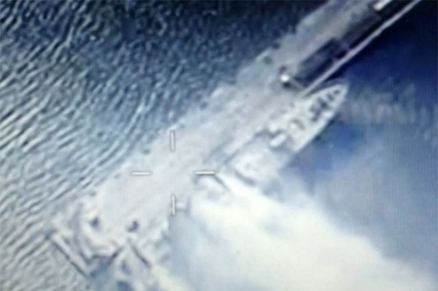 Пожар на корабле «Донбасс». Снимок с беспилотника.