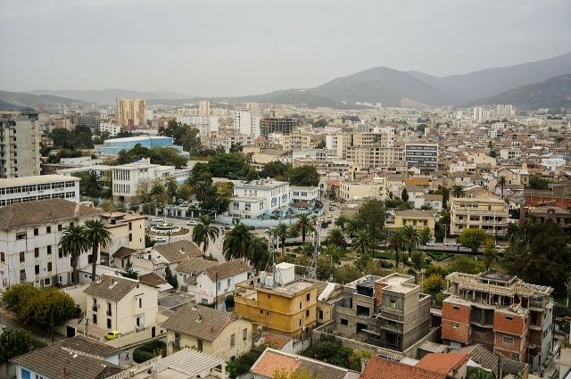 В Алжире в результате взрыва газа погибли десять человек