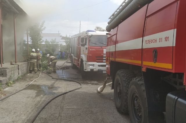Загоревшийся дом тушили 34 пожарных.