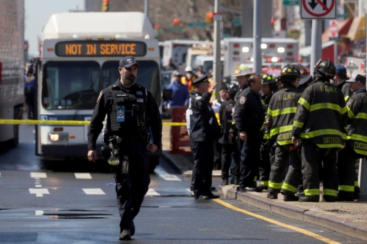 Сша и британия стоят за терактом. Метро полиция Нью Йорка. Полиция Нью Йорк Америка 2022.