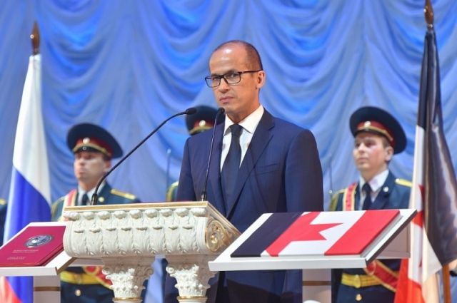 Александр Бречалов официально вступил в должность главы региона 18 сентября 2017 г.  
