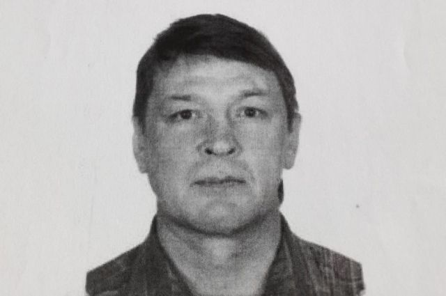 В Оренбуржье разыскивают мужчину, который пропал после подачи заявления об утере телефона