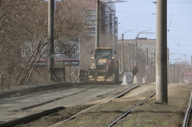 Стартовал ремонт одной из самых «убитых» дорог Орска по улице Краматорской.